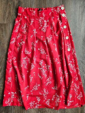 Zara red floral print maxi skirt women's size small elastic waist buttons